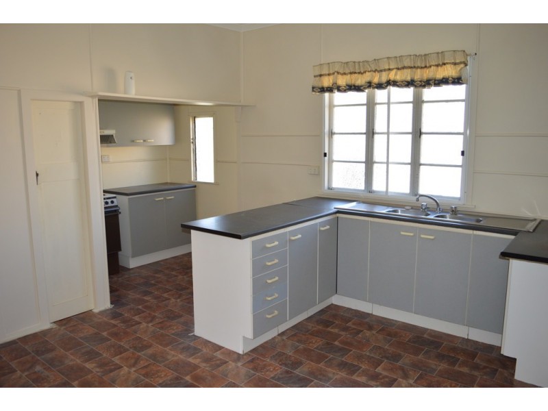 30 Orton Street, Laidley QLD 4341