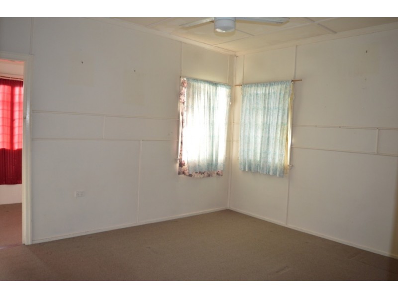 30 Orton Street, Laidley QLD 4341