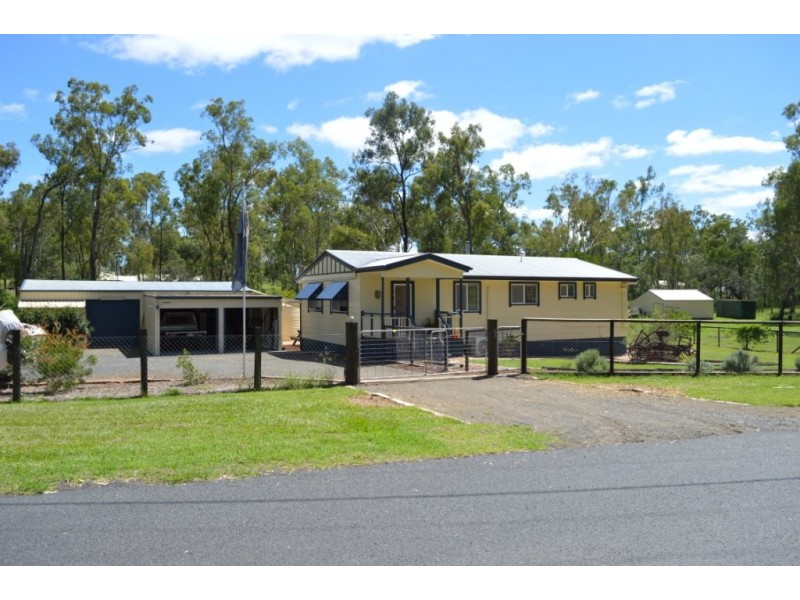 1 Amy Dr, Laidley Heights QLD 4341