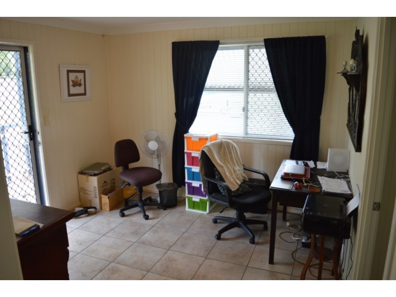 1 Amy Dr, Laidley Heights QLD 4341