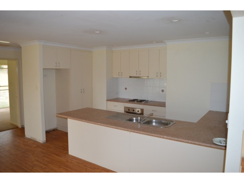 48 Bentley Drive, Regency Downs QLD 4341