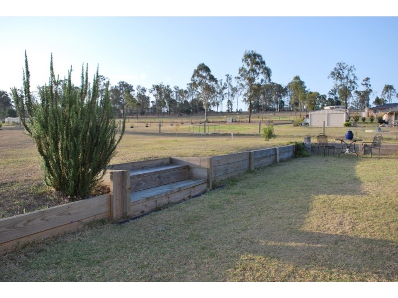 14 White Gums Road, Hatton Vale QLD 4341