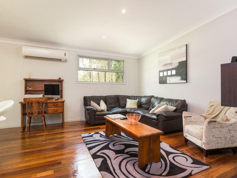 11 Grebe Court, Laidley Heights QLD 4341