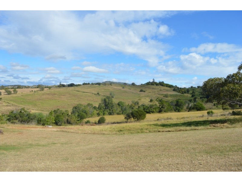 34 Arndt Rd West, Tallegalla QLD 4340