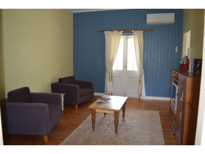 26 John Street, Laidley QLD 4341