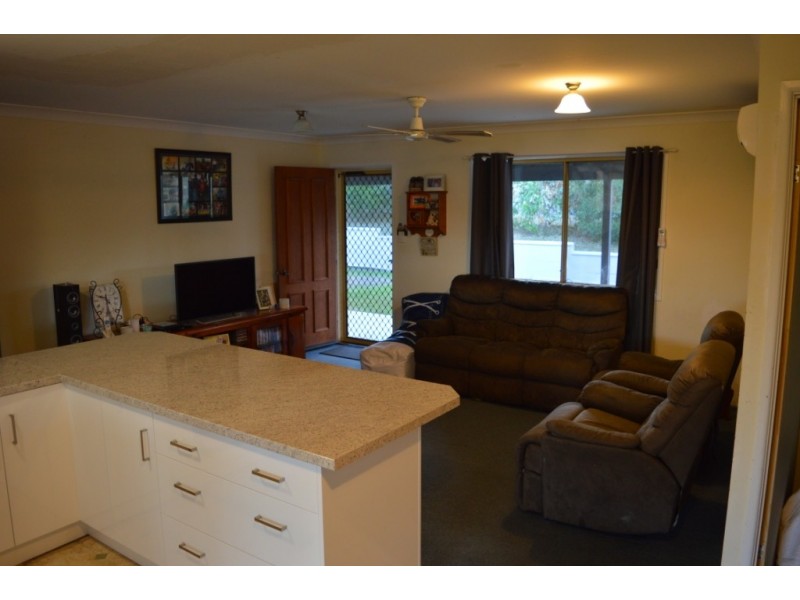 14 Whiteside Court, Laidley Heights QLD 4341