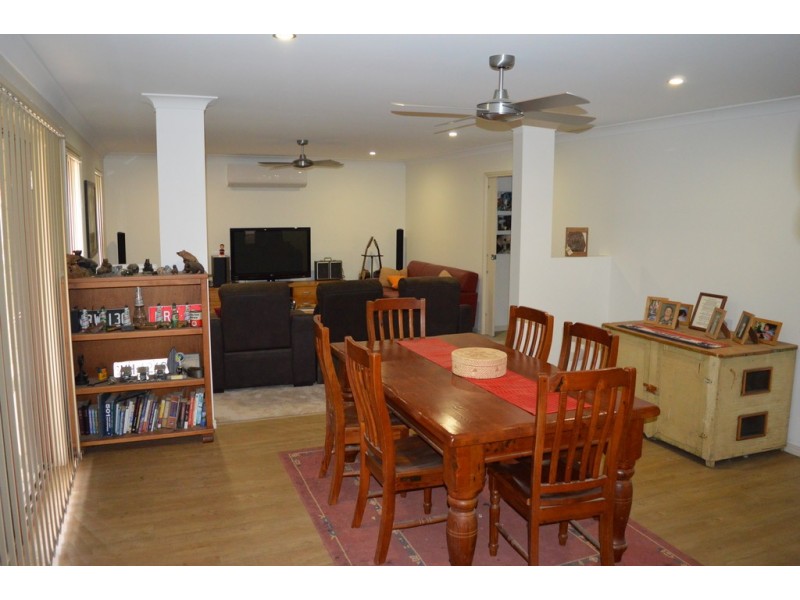 10 Hughes Road, Plainland QLD 4341