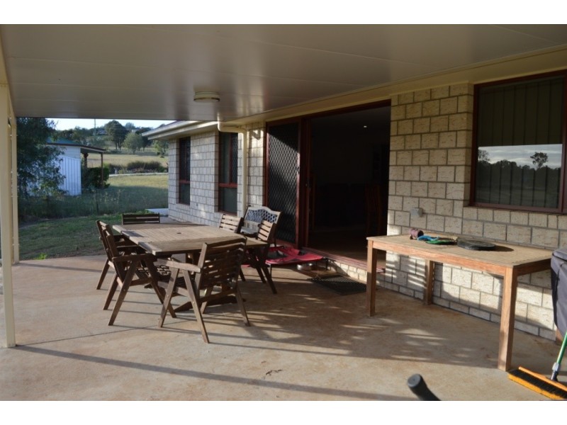 10 Hughes Road, Plainland QLD 4341