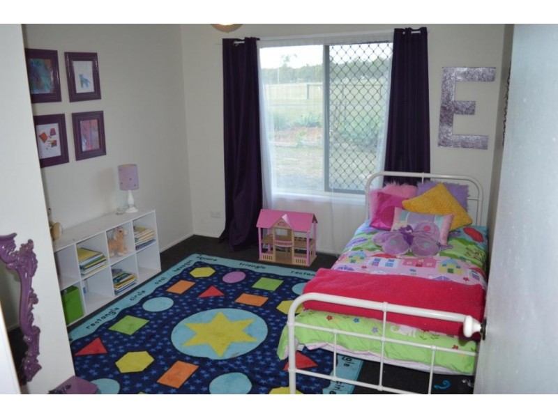 3 Swan Road, Regency Downs QLD 4341