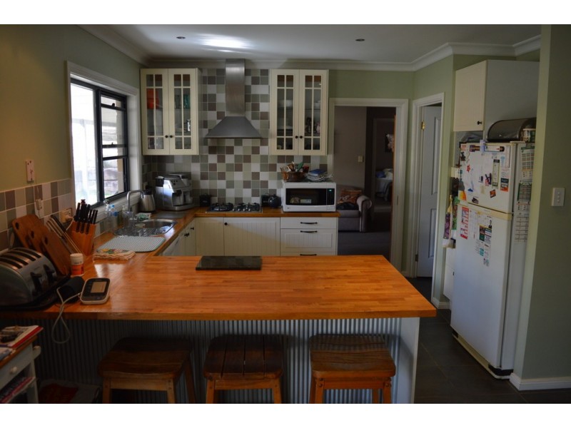 12 Wheatley Court, Regency Downs QLD 4341