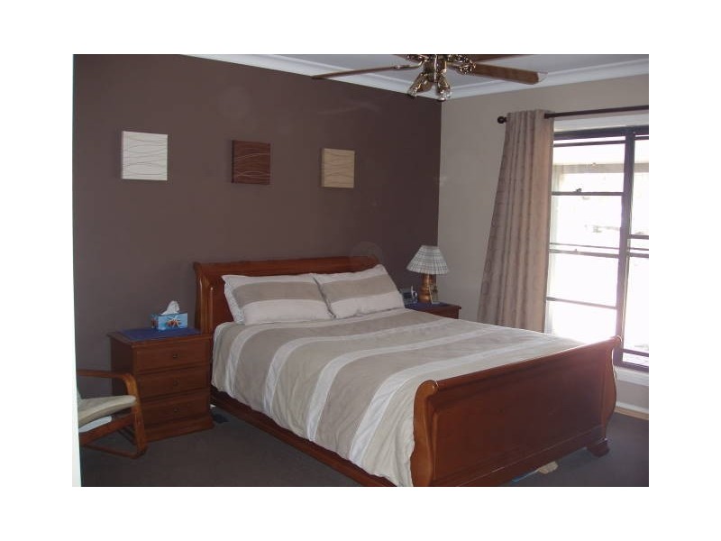 12 Wheatley Court, Regency Downs QLD 4341