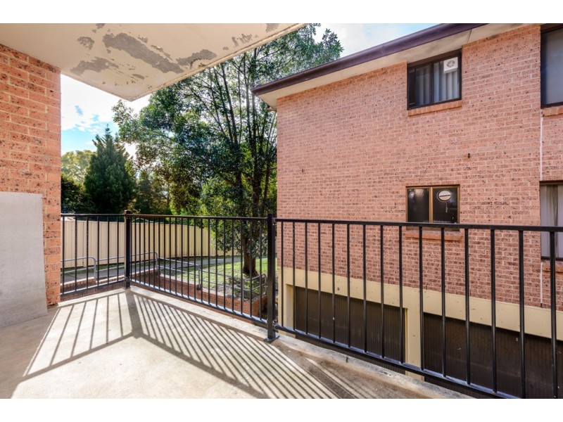 4/32-34 Old Hume Highway, Camden NSW 2570