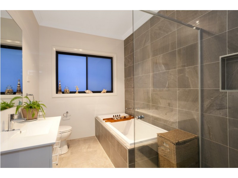 Lot 2105 Sowerby Street, Oran Park NSW 2570