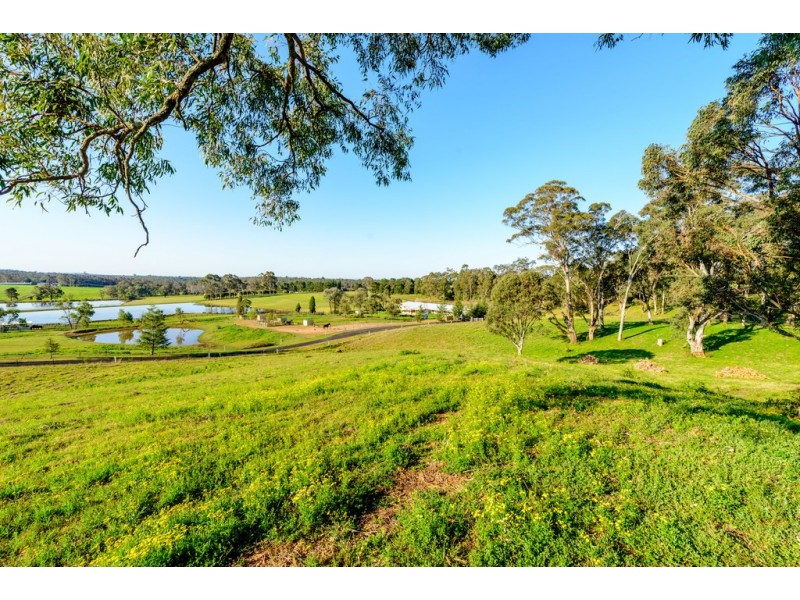 330 Rapleys Loop Road, Werombi NSW 2570