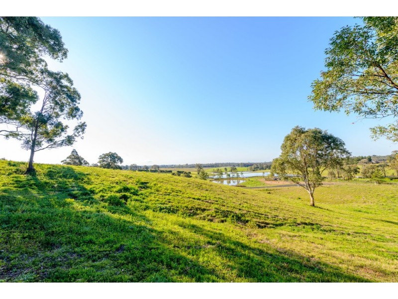 330 Rapleys Loop Road, Werombi NSW 2570