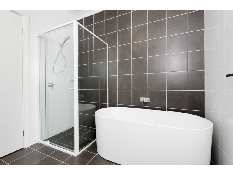 8 Akuna Street, Gregory Hills NSW 2557