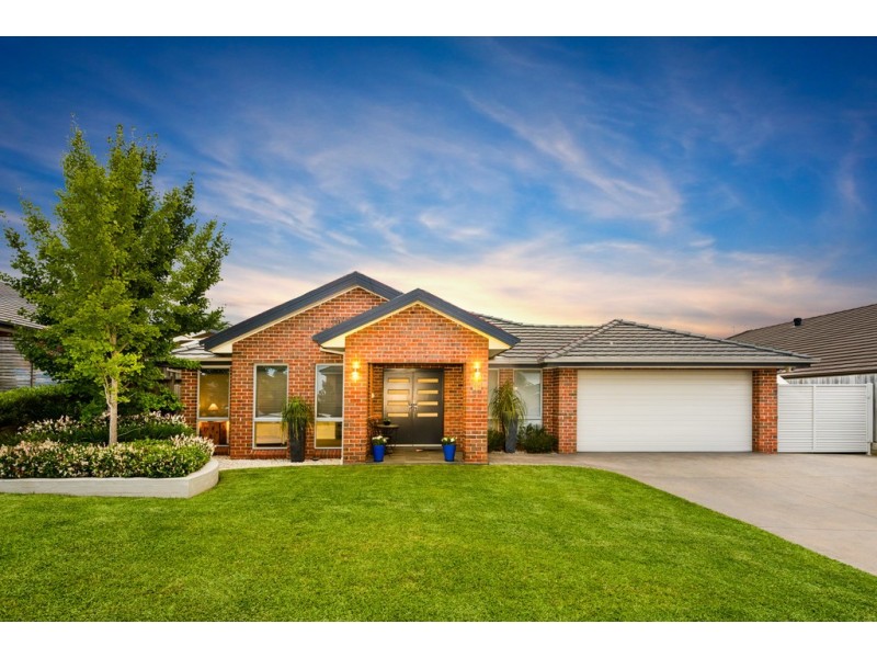 40 FOLKES STREET, Elderslie NSW 2570