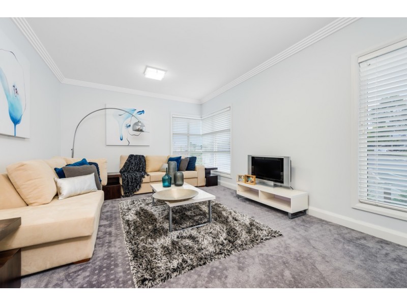 282 Mount Annan Drive, Mount Annan NSW 2567