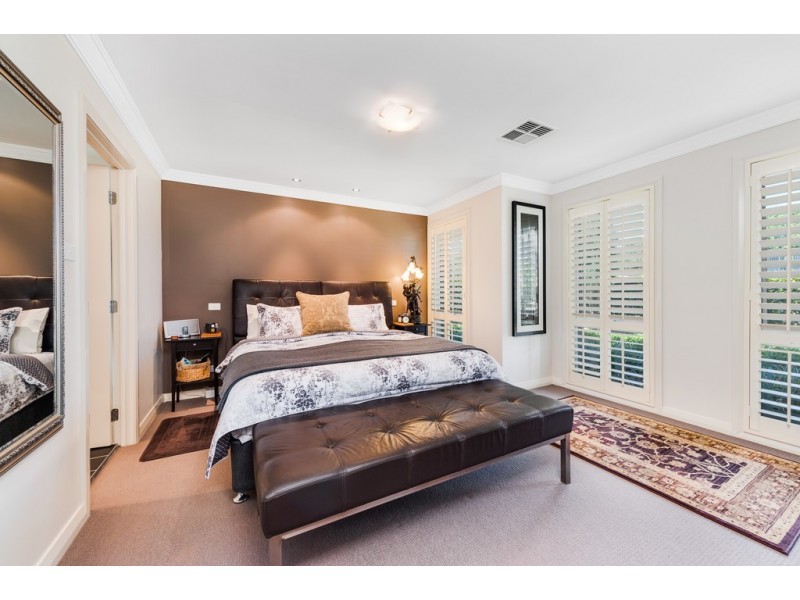 2 Weirberly Road, Elderslie NSW 2570