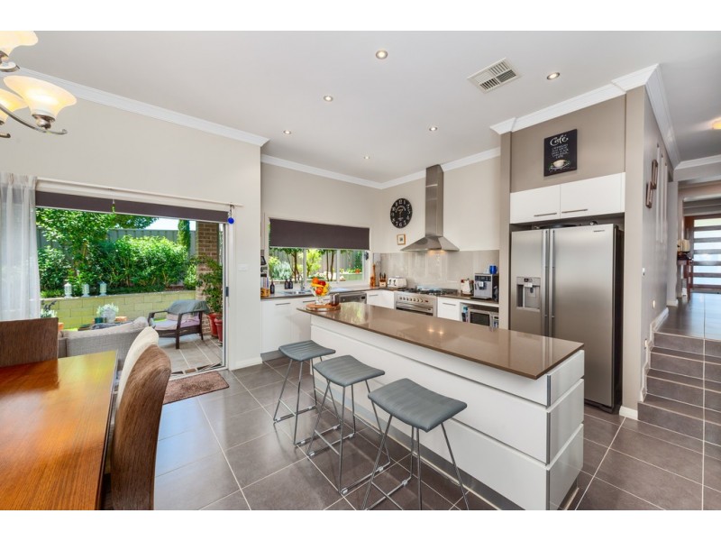 2 Weirberly Road, Elderslie NSW 2570