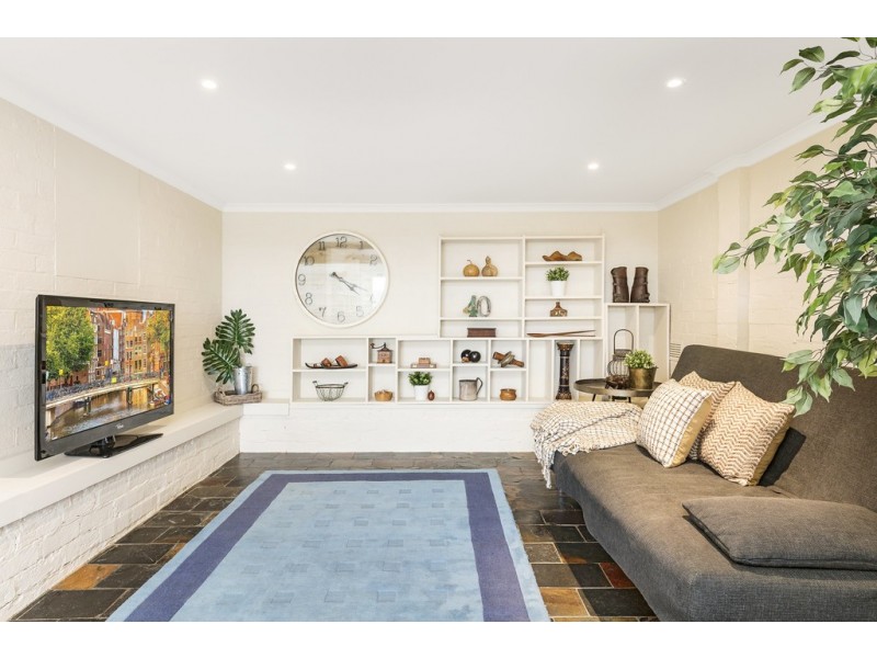 40 MENANGLE ROAD, Camden NSW 2570