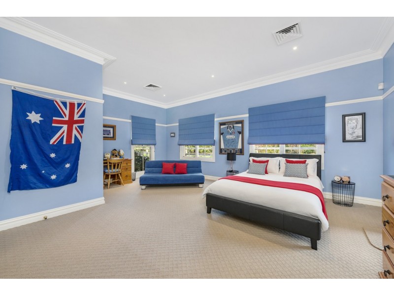 6 BALDWIN CLOSE, Ellis Lane NSW 2570