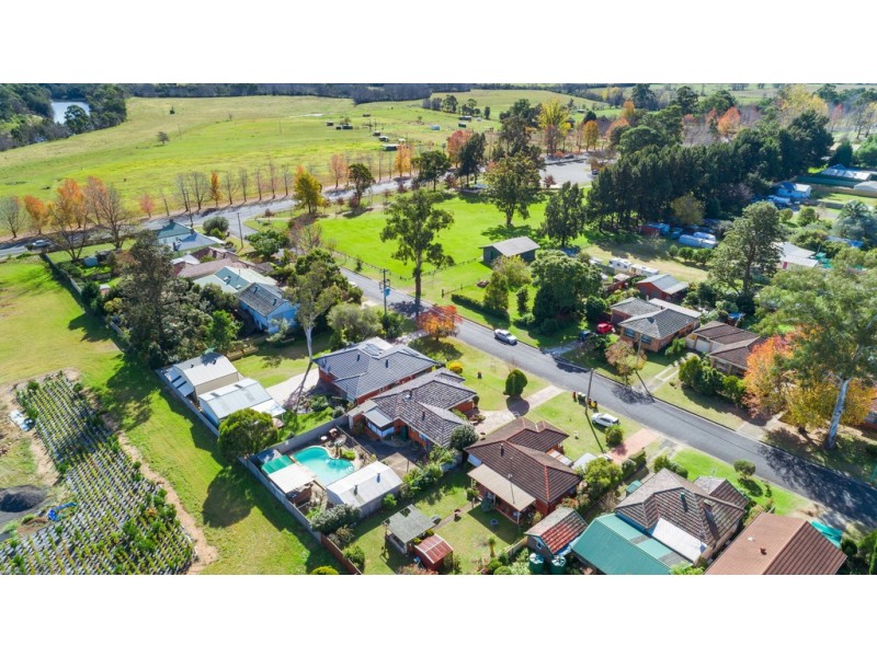 17 WILKINSON STREET, Elderslie NSW 2570