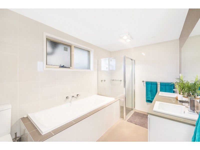 21 BOWMAN AVENUE, Camden South NSW 2570