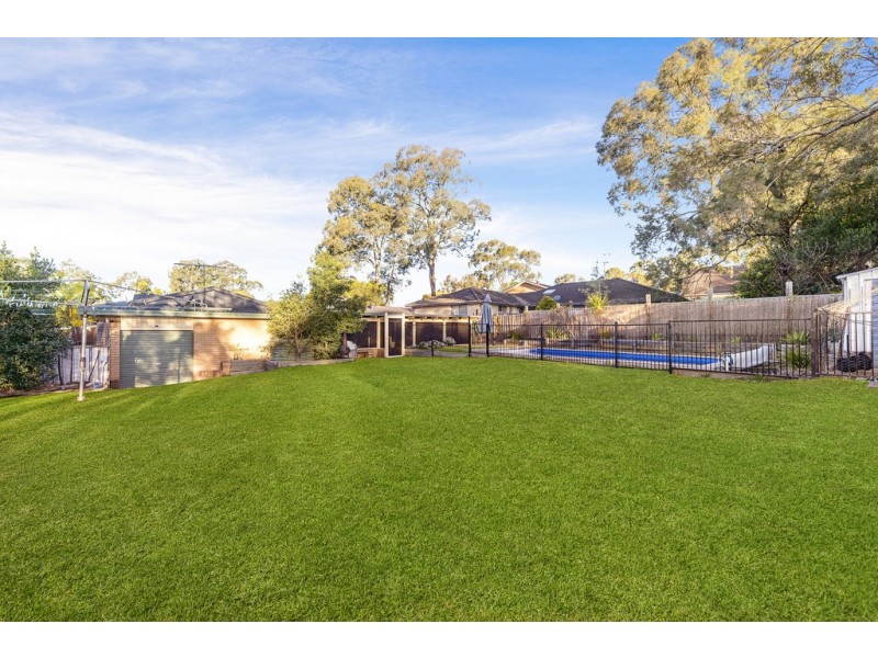 21 BOWMAN AVENUE, Camden South NSW 2570