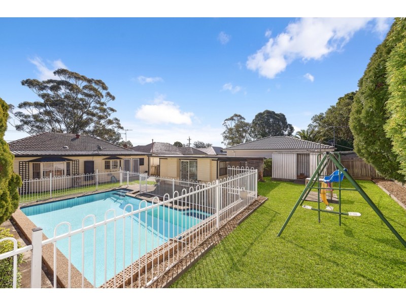 28 LITTLE STREET, Camden NSW 2570