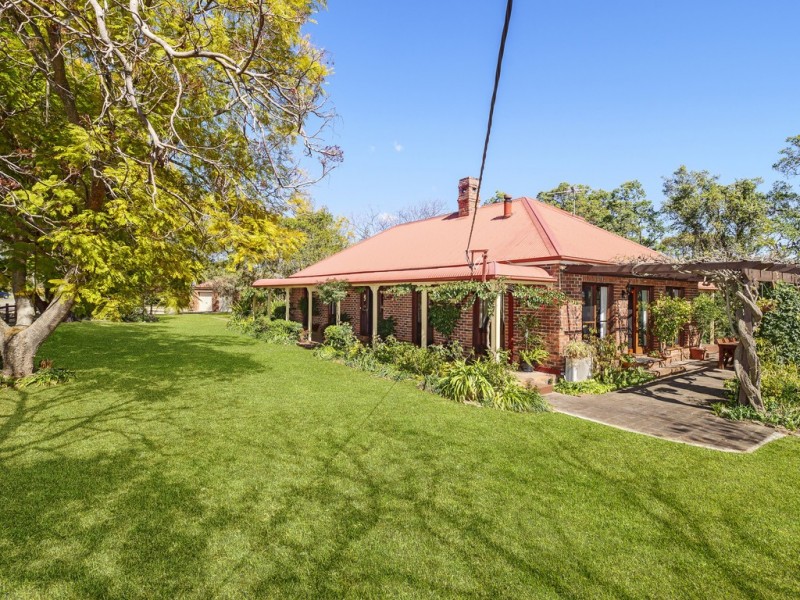 145 ROTHERWOOD ROAD, Razorback NSW 2571