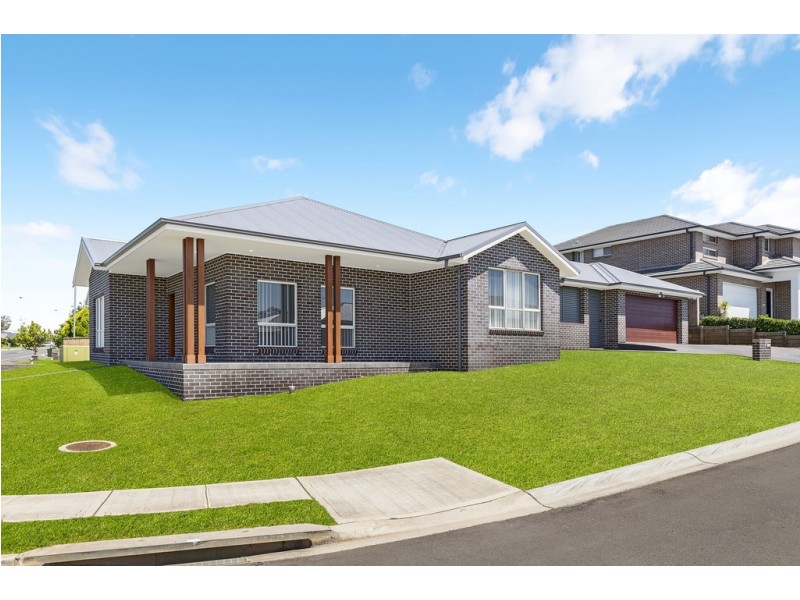 1 DENGATE CLOSE, Elderslie NSW 2570