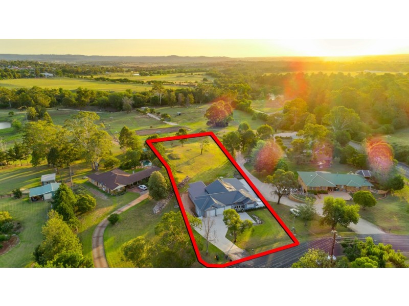 4A CAERNARVON CLOSE, Kirkham NSW 2570