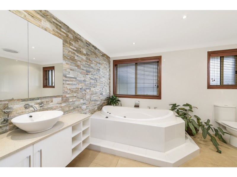 76 Dodonea Circuit, Mount Annan NSW 2567