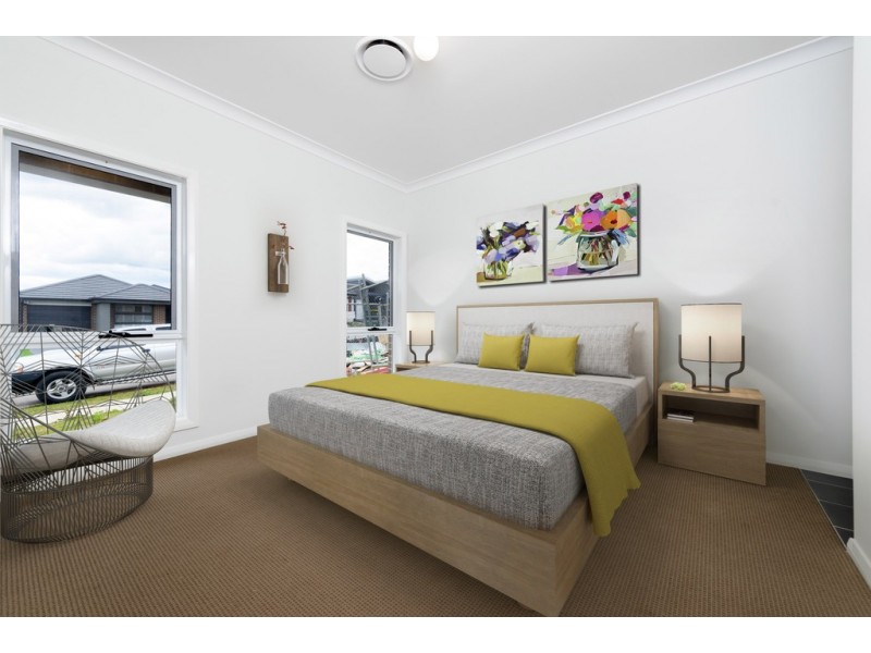 7 Starke Street, Spring Farm NSW 2570
