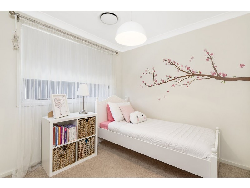 67 Kerrigan Crescent, Elderslie NSW 2570