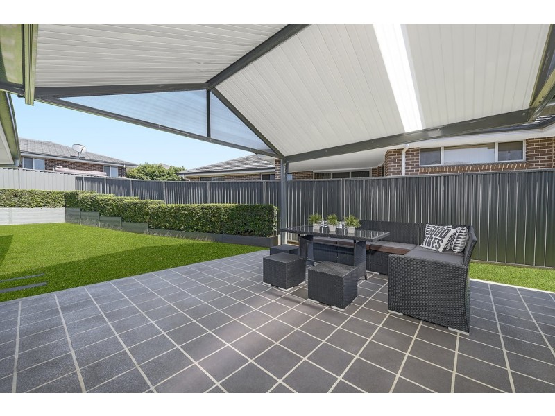 67 Kerrigan Crescent, Elderslie NSW 2570