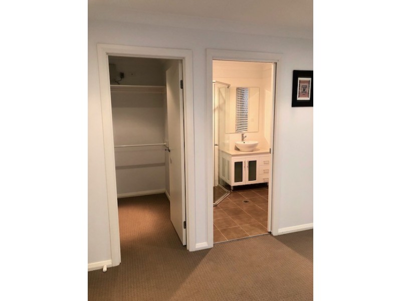 4a Park Way, Camden Park NSW 2570