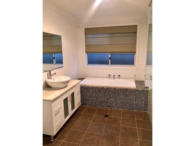 4a Park Way, Camden Park NSW 2570