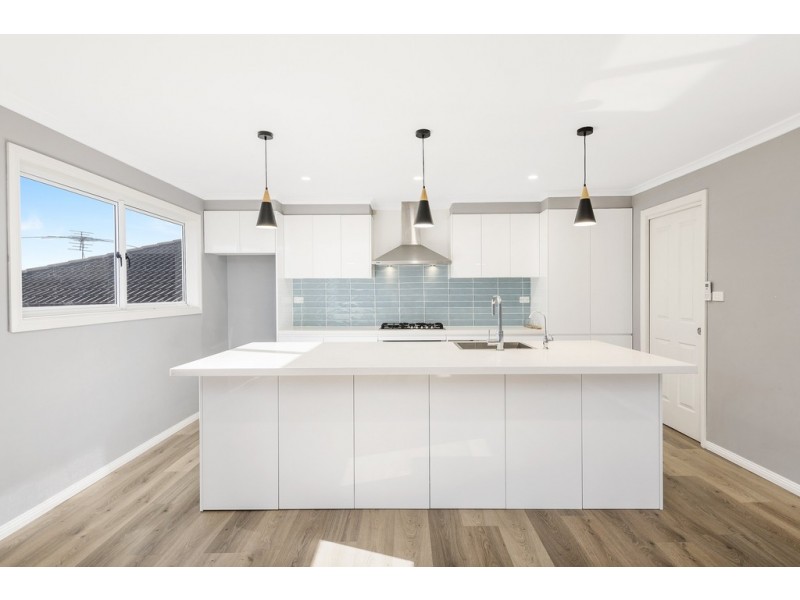 52 Welling Drive, Narellan Vale NSW 2567