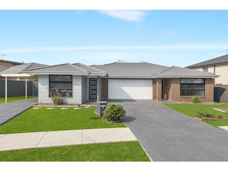 8 and 8A Bandara Circuit, Spring Farm NSW 2570