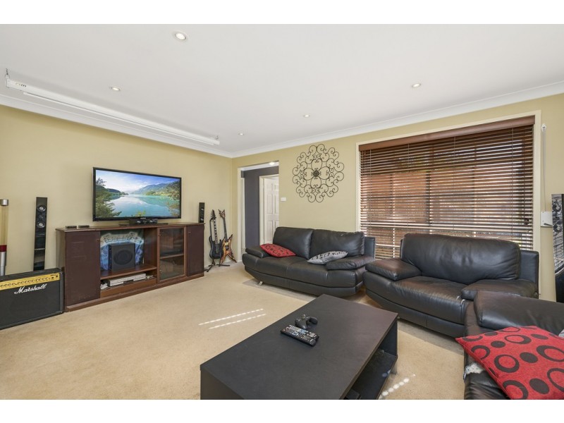 18 Kerry Place, Oakdale NSW 2570