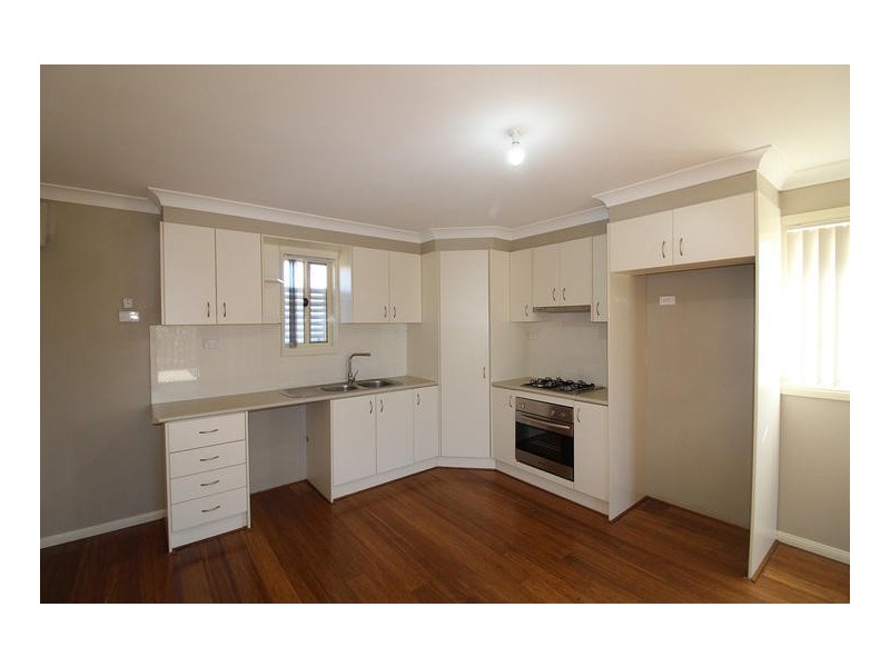 3/11 View Street, Camden NSW 2570