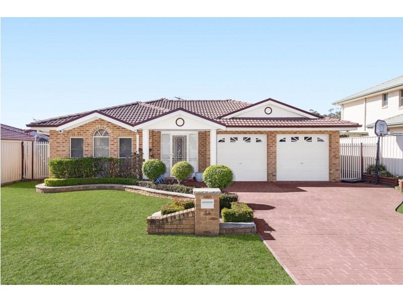 54 FULLERTON CIRCUIT, St Helens Park NSW 2560