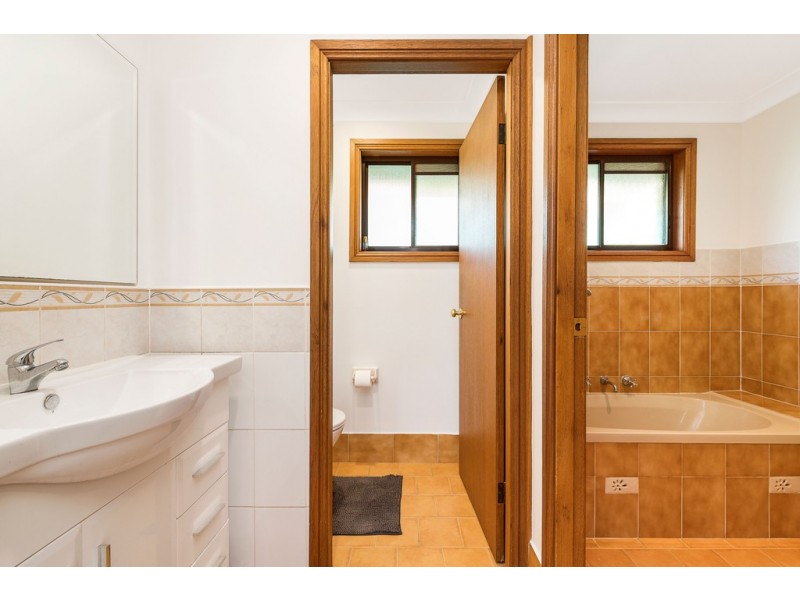 14 Hynes Place, Elderslie NSW 2570