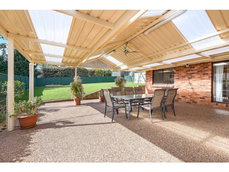 14 Hynes Place, Elderslie NSW 2570