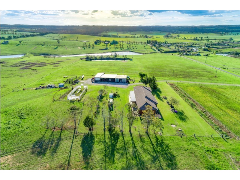 45 VICTORIA PARK ROAD, The Oaks NSW 2570