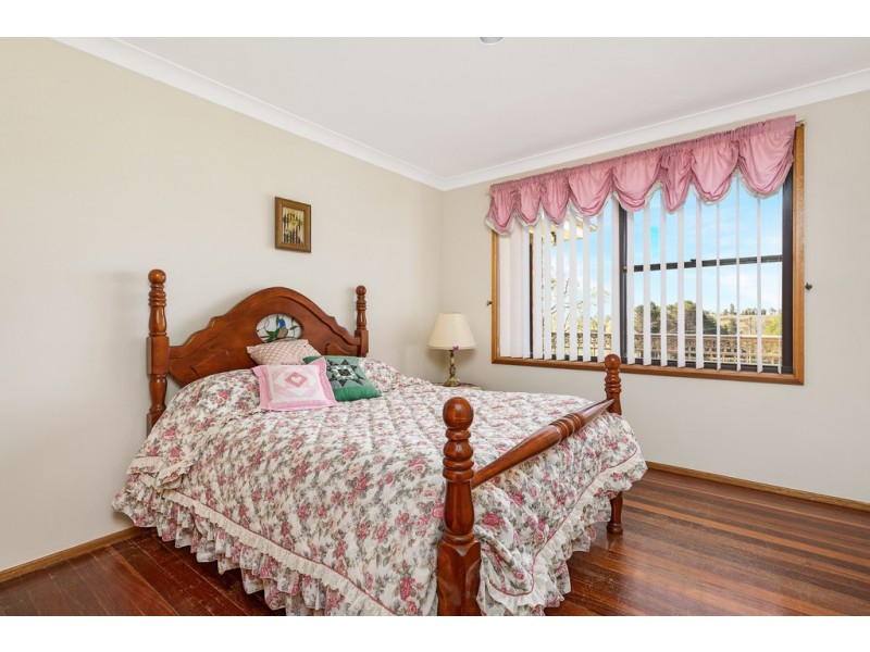 45 VICTORIA PARK ROAD, The Oaks NSW 2570
