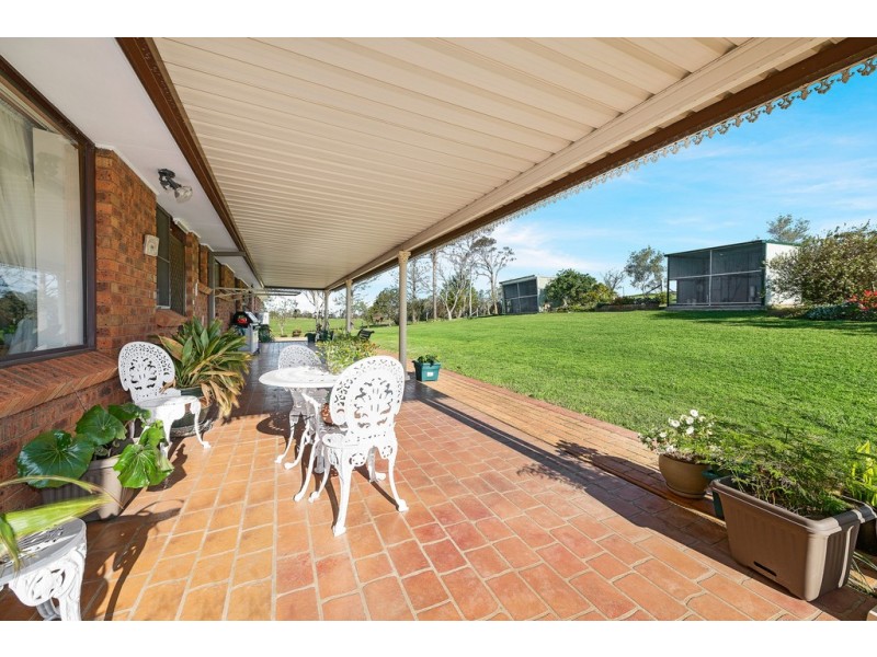 45 VICTORIA PARK ROAD, The Oaks NSW 2570