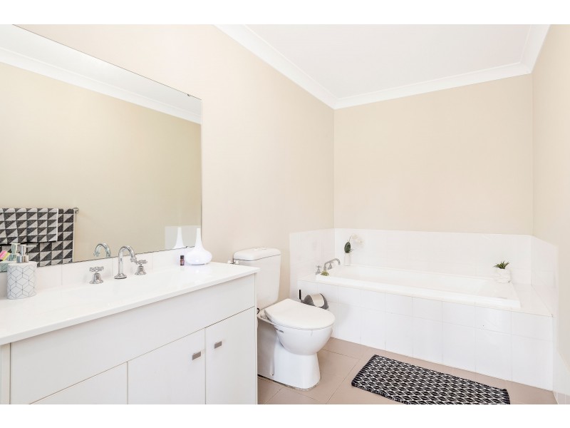 5 TROTTER STREET, Elderslie NSW 2570